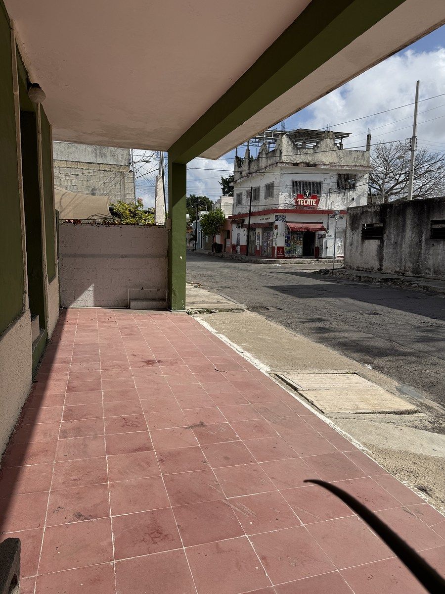 23 de 30: vista de la calle