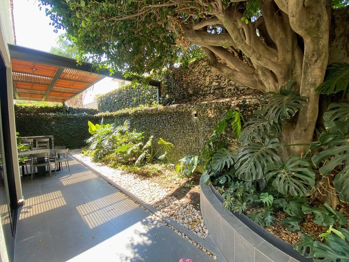 15 de 43: Acceso a terraza desde cocina