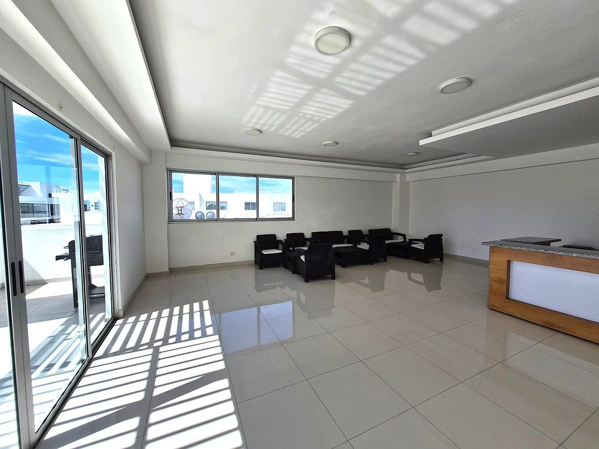 23 de 27: Salon Multi-uso