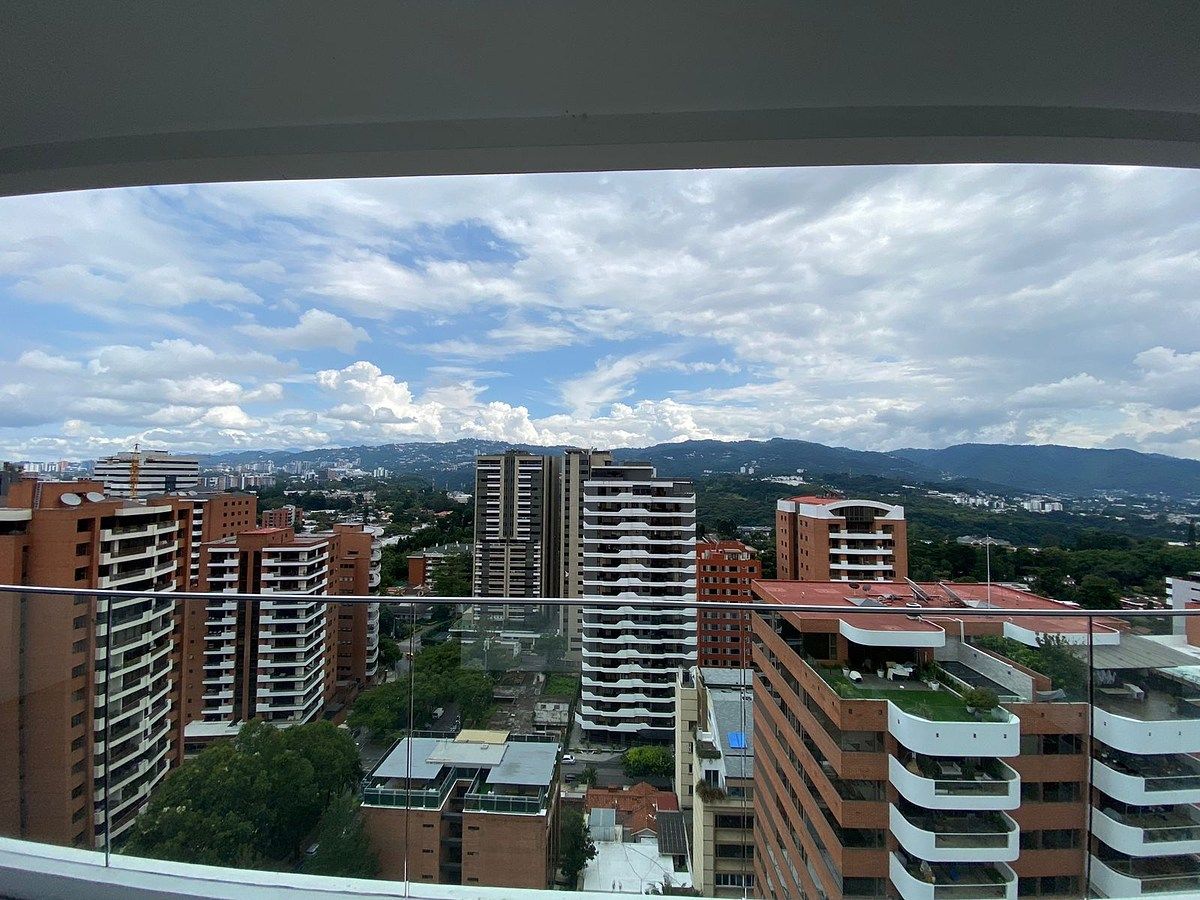 Venta y renta de apartamento. Edificio ECHO, zona 14