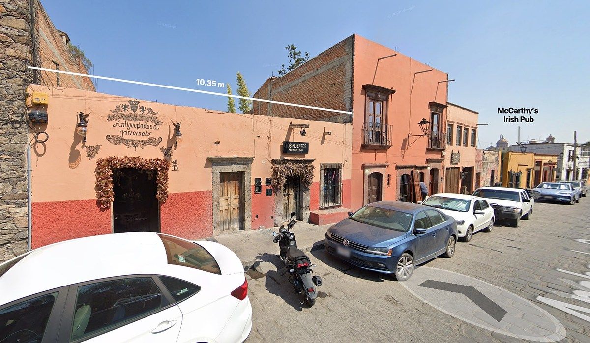 Terreno no Centro de San Miguel de Allende com estabelecimentos comerciais, foto 1 de 11