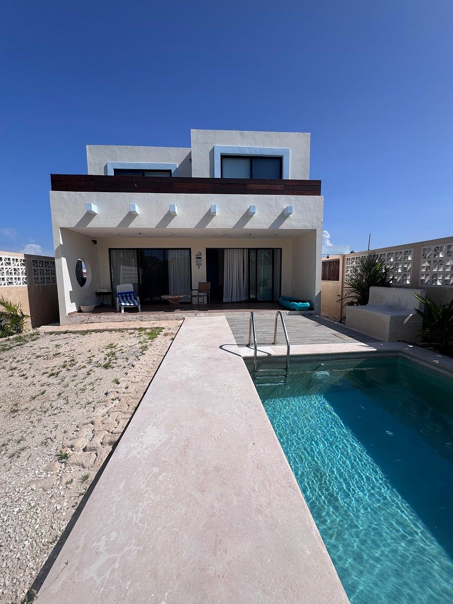 Casa en venta en la playa, foto 1 de 20