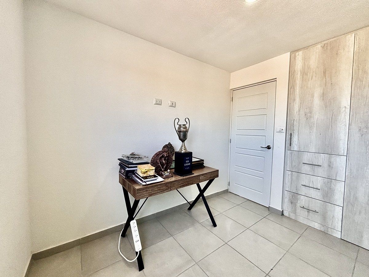 17 of 44: Recámara secundaria