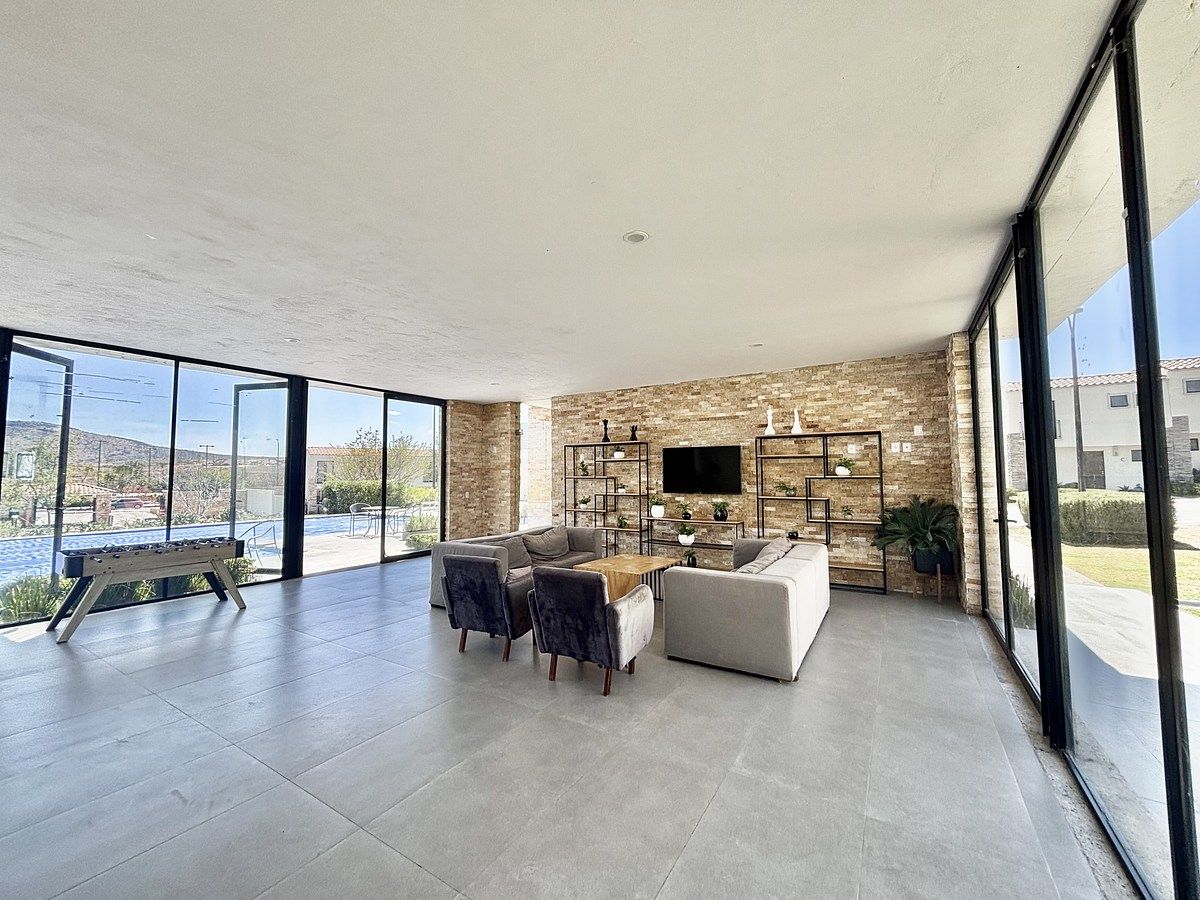 26 of 44: Tu evento especial  en total privacidad .