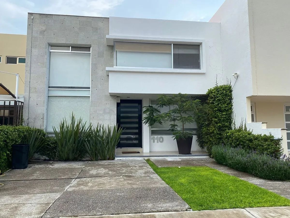 Casa en venta en Cumbres del Lago - foto 2