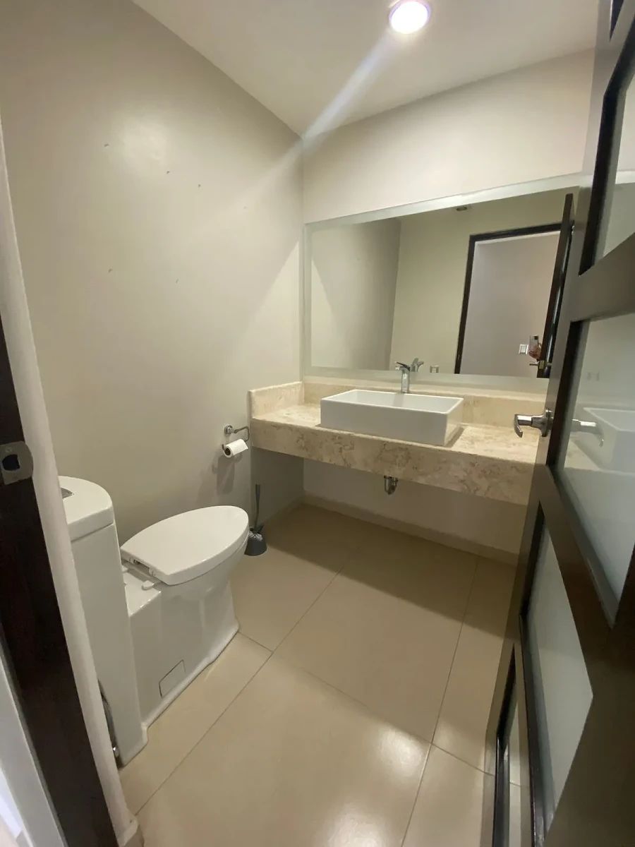 Casa en venta en Cumbres del Lago - foto 4