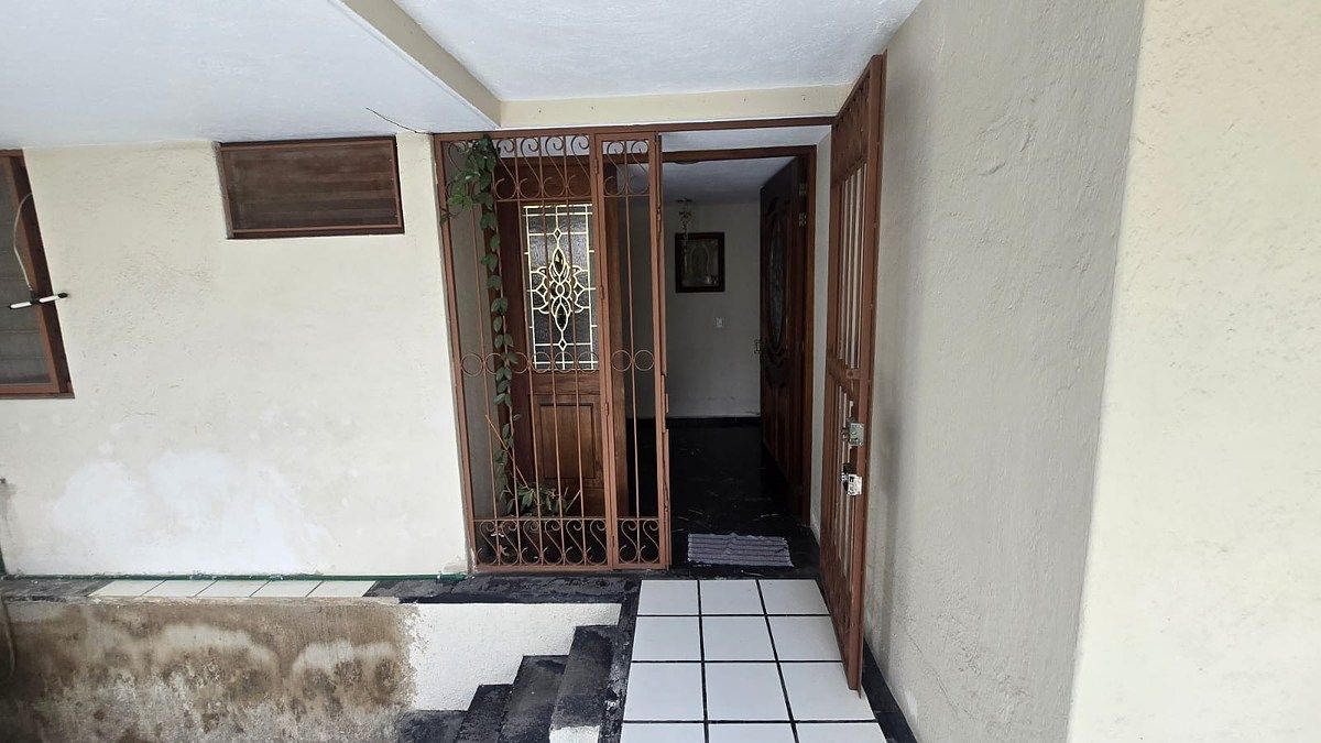 Casa em Lomas de Guevara, Guadalajara, foto 2 de 19