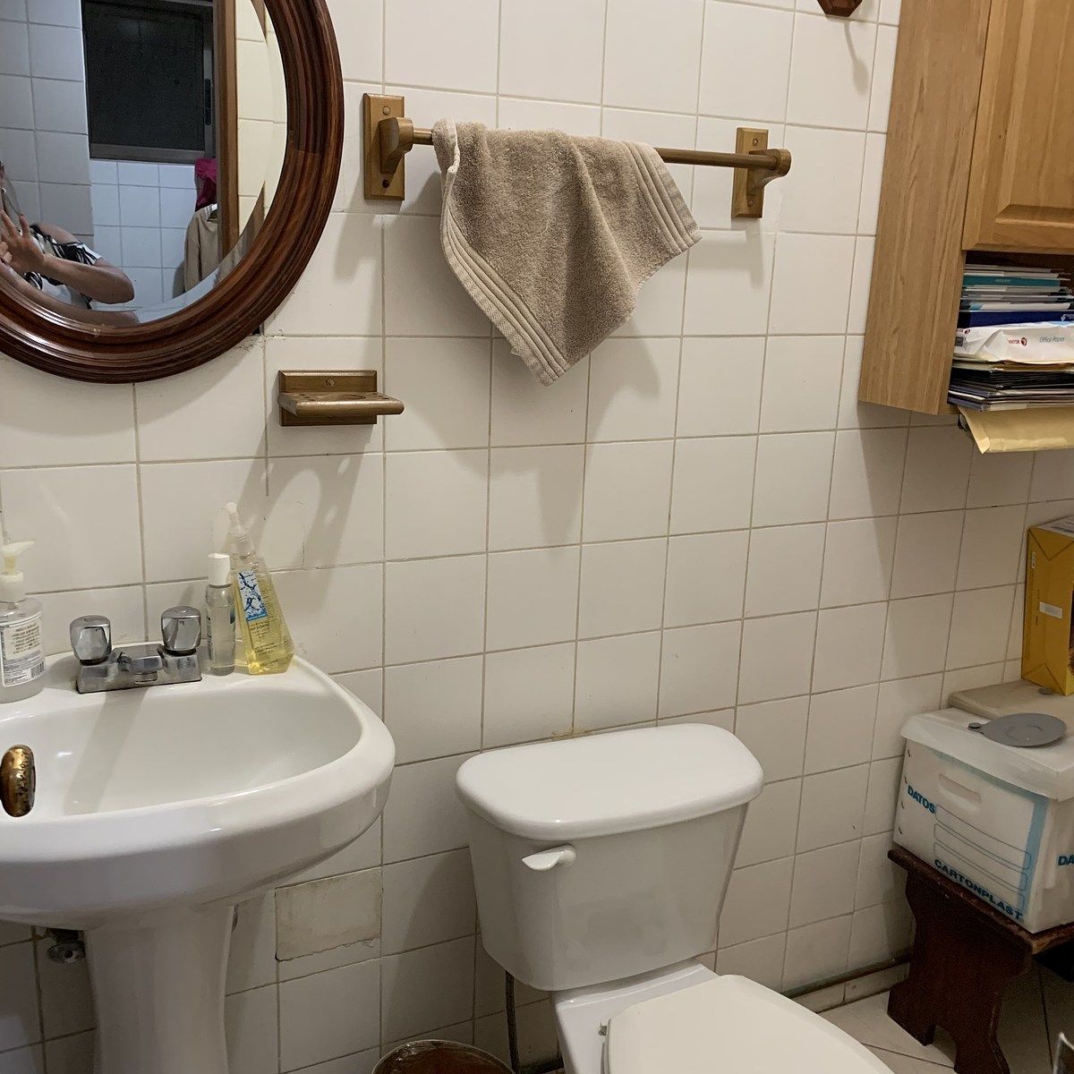 14 de 32: Baño servicio( oficina cochera)