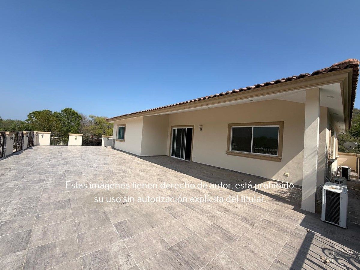 4 de 27: Quinta en Venta en Campestre Sierra Madre, Montemorelos, NL