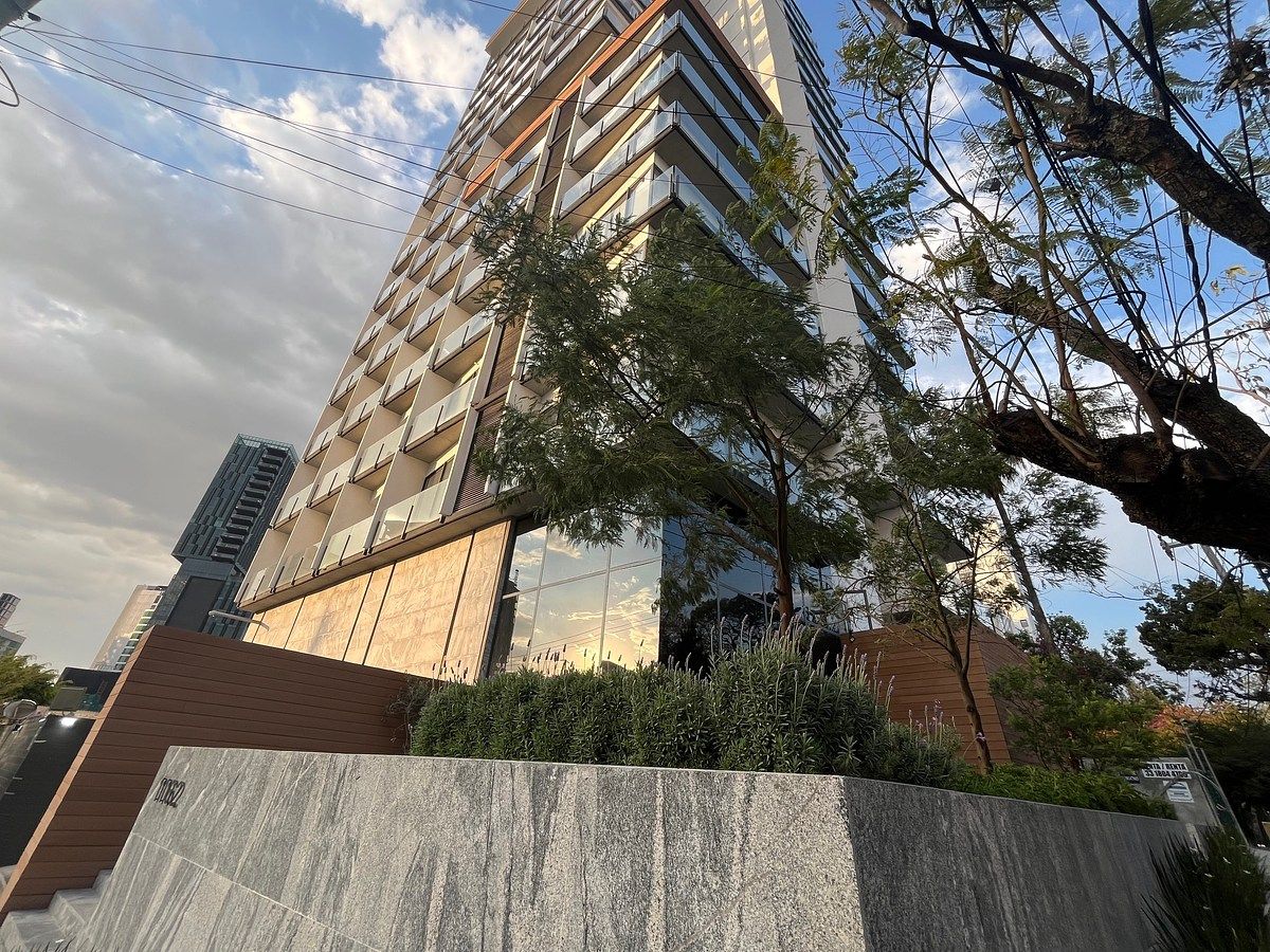 4 de 40: edificio Imperia Tirreno