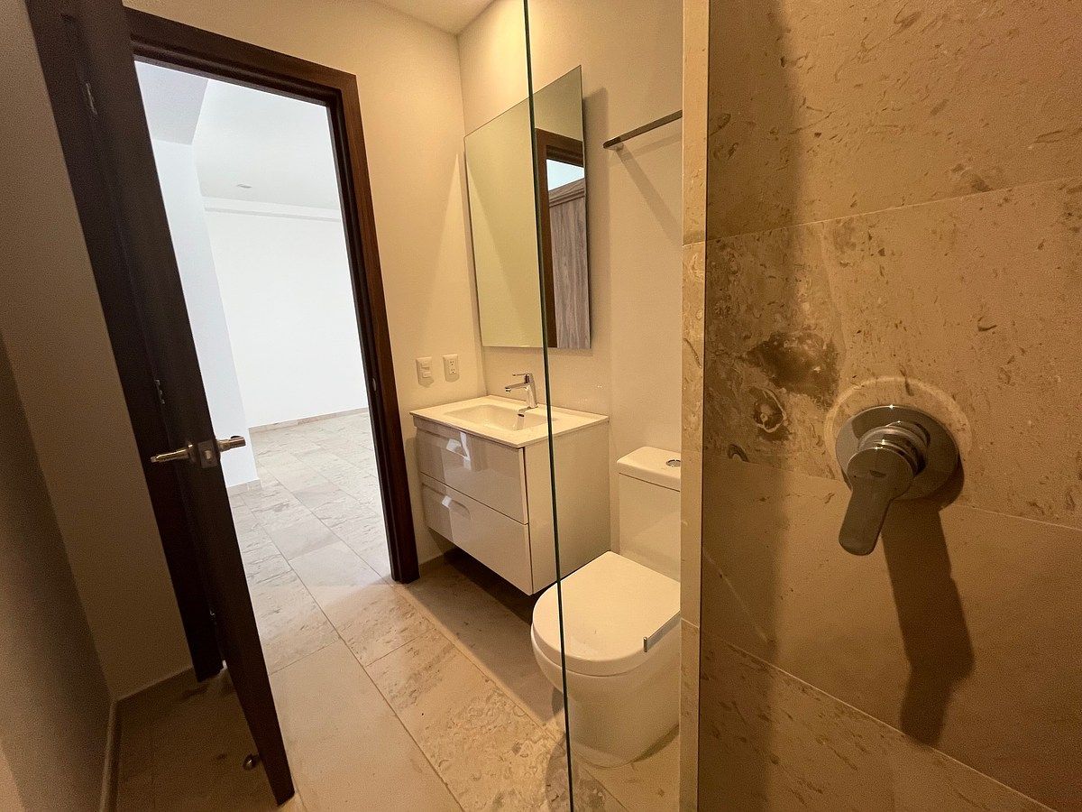 18 de 40: baño completo