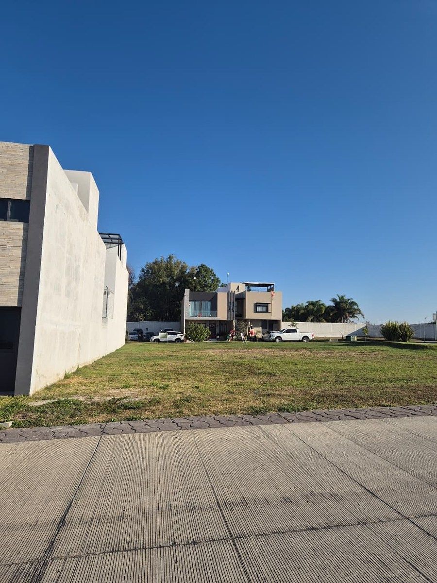 Lot in Valle Imperial, Zapopan, photo 6 of 7