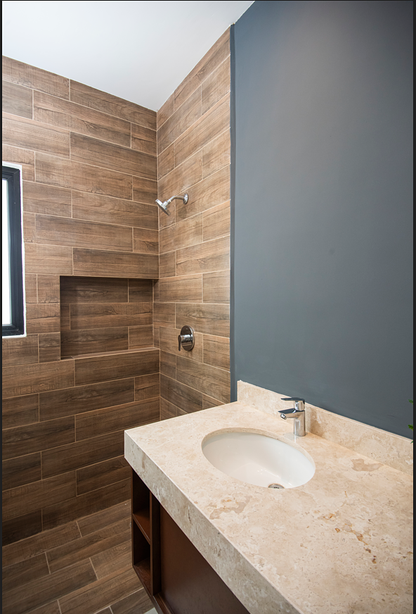 12 de 18: Baño Tercera Recámara