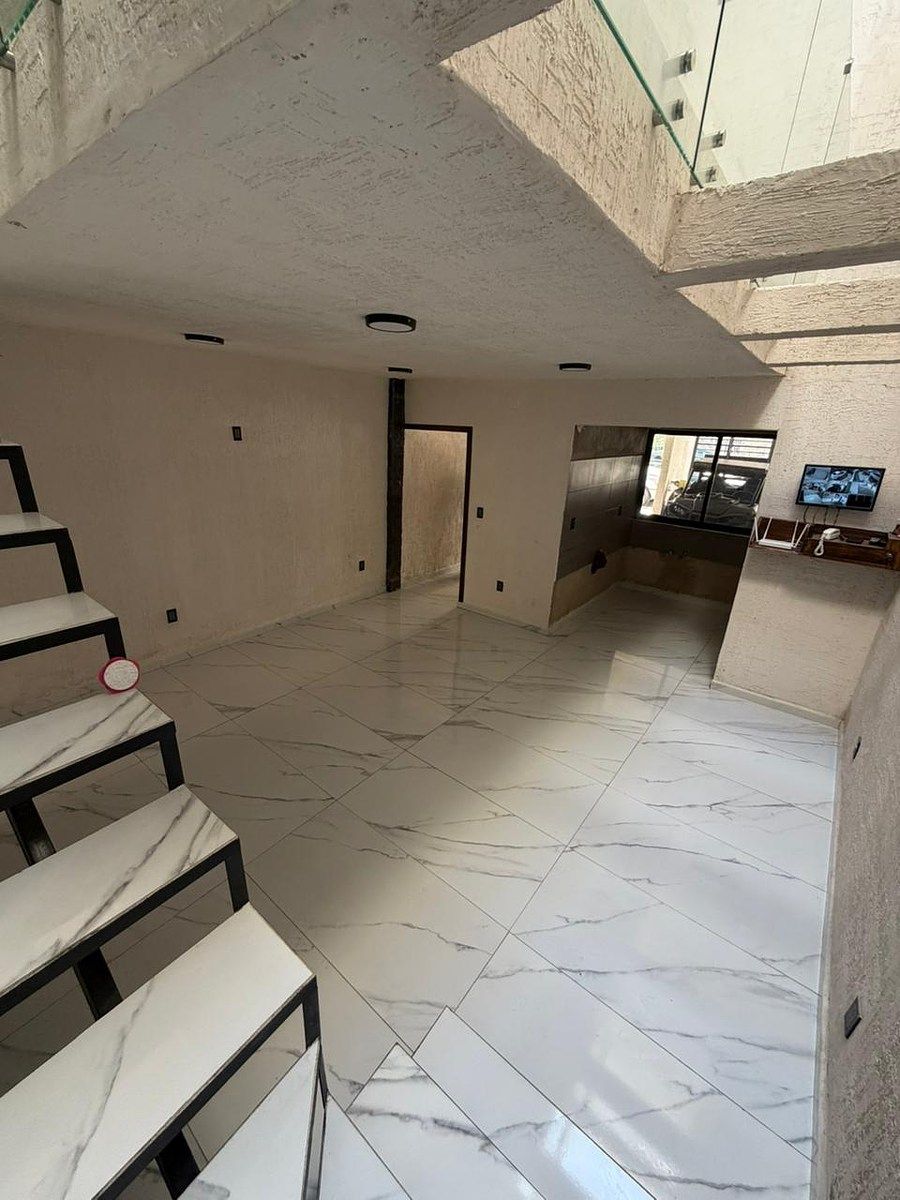 CASA EN VENTA EN OBLATOS - foto 3