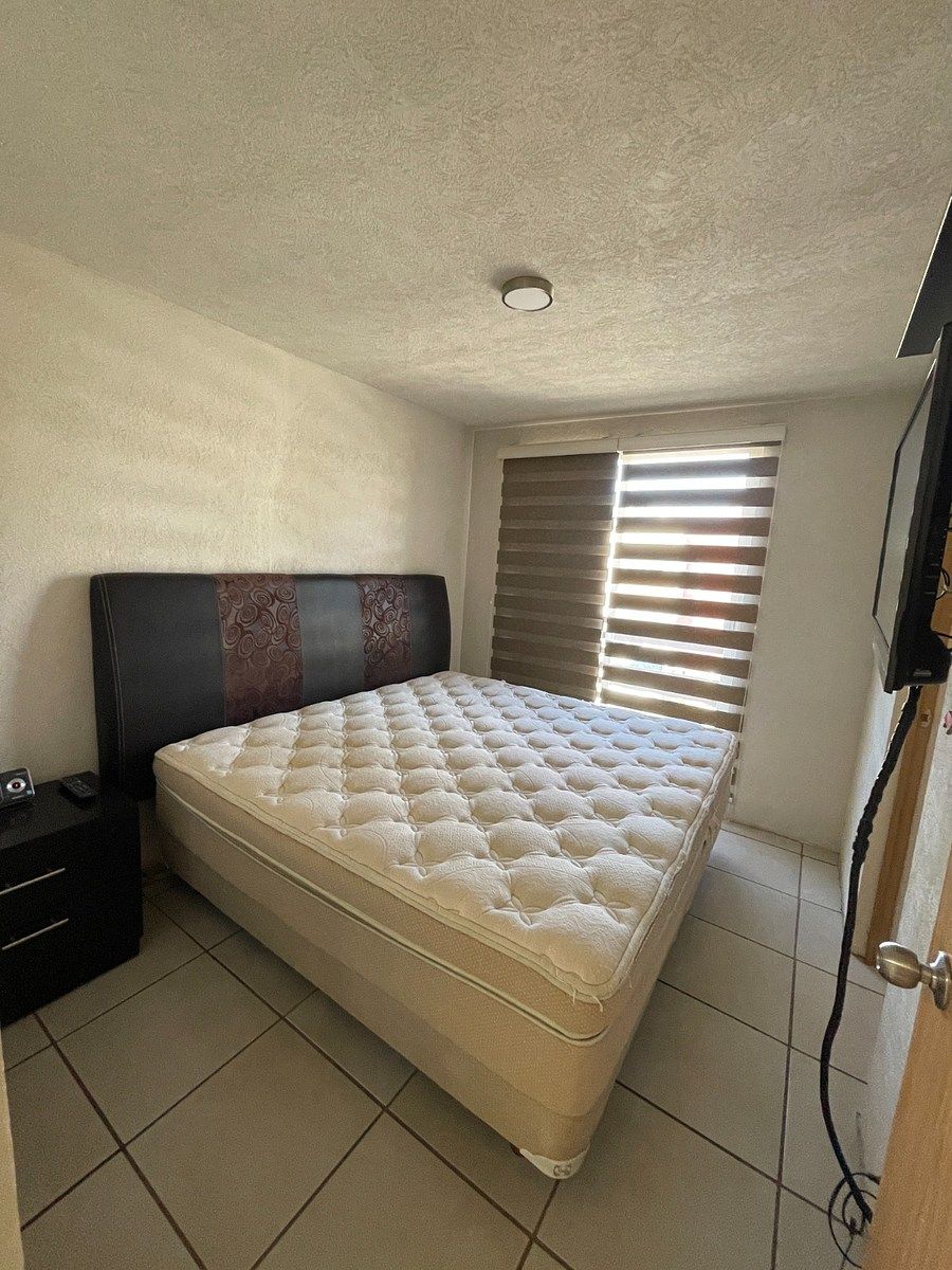 6 de 16: No incluye colchones