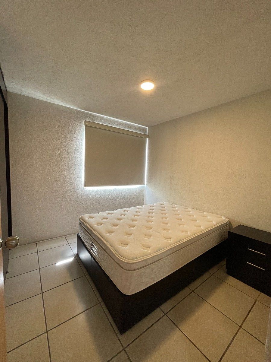 9 de 16: No incluye colchones