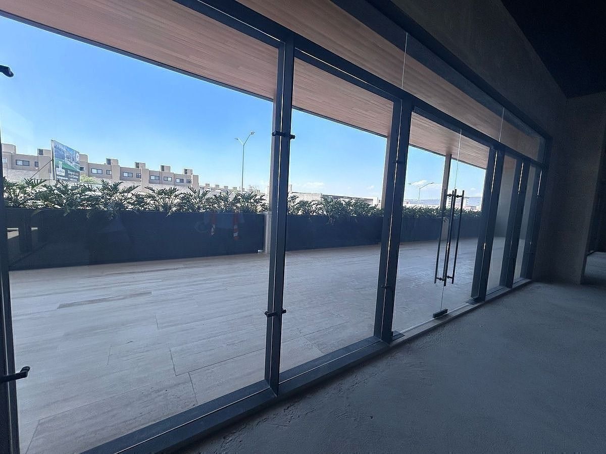 9 de 15: Terraza exterior también en renta