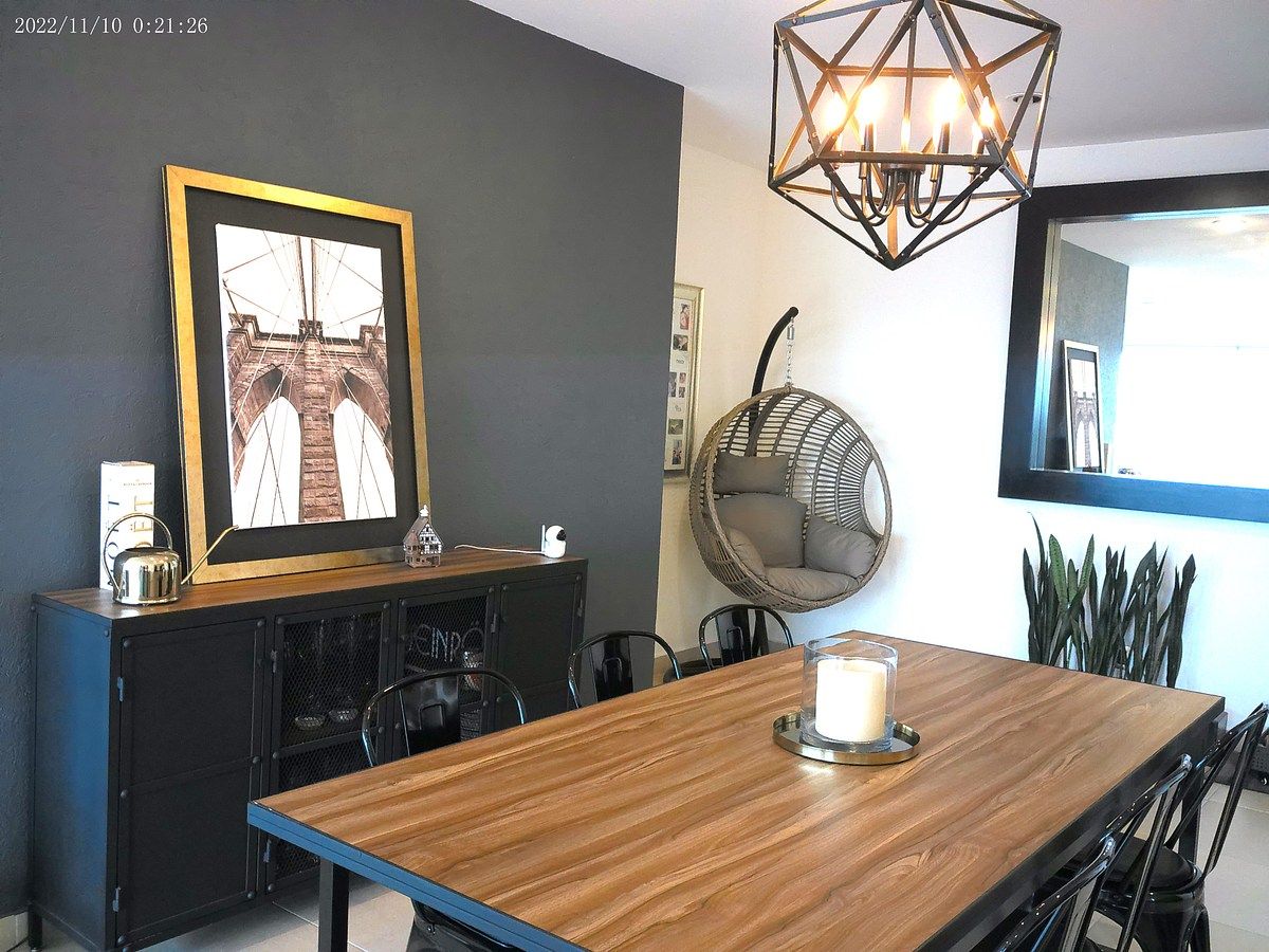 1 of 26: Puede ser cantina, antecomedor, etc