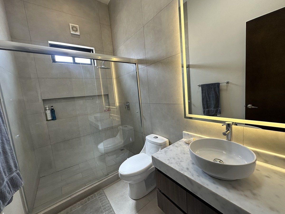 26 of 43: BAÑO RE SECUNDARIA 1