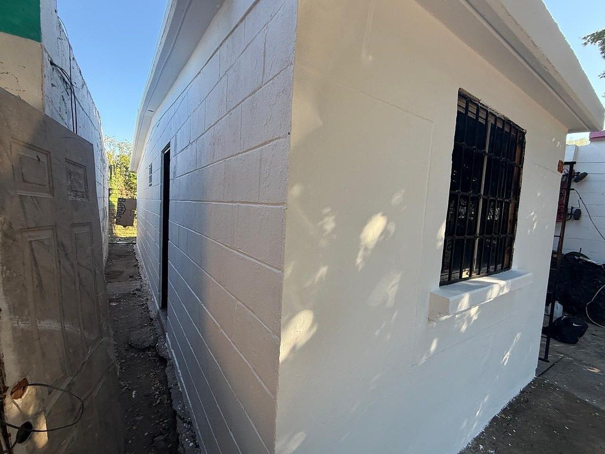 HOUSE FOR SALE IN ALAMEDA, photo 1 of 3