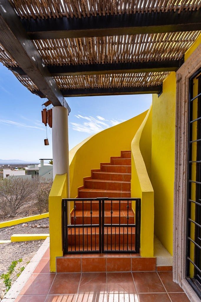 3 of 22: acceso a terraza