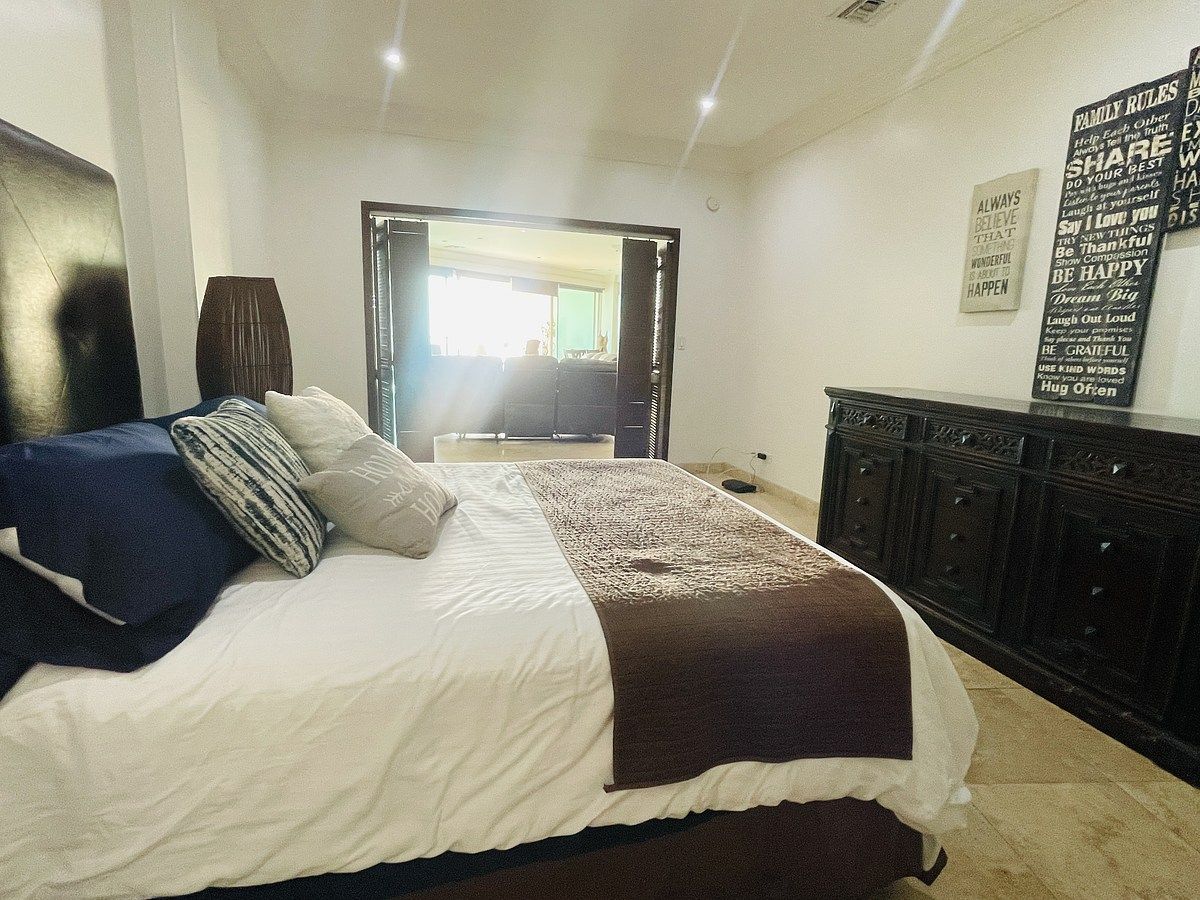 11 de 34: RECAMARA PRICIPAL VISTA AL MAR