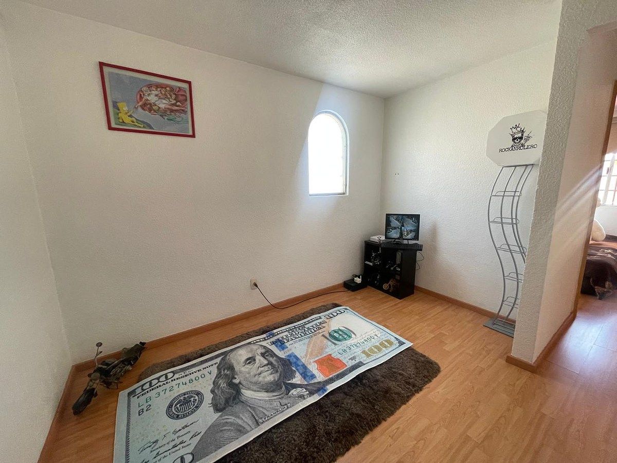 22 de 28: Cuarto de TV