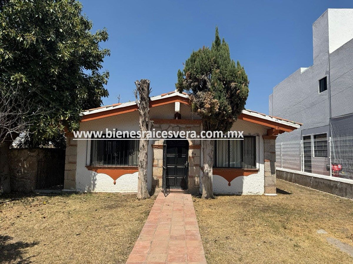 Casa en Venta en Tequisquiapan en el Fracc. Villas del Sol. Vini