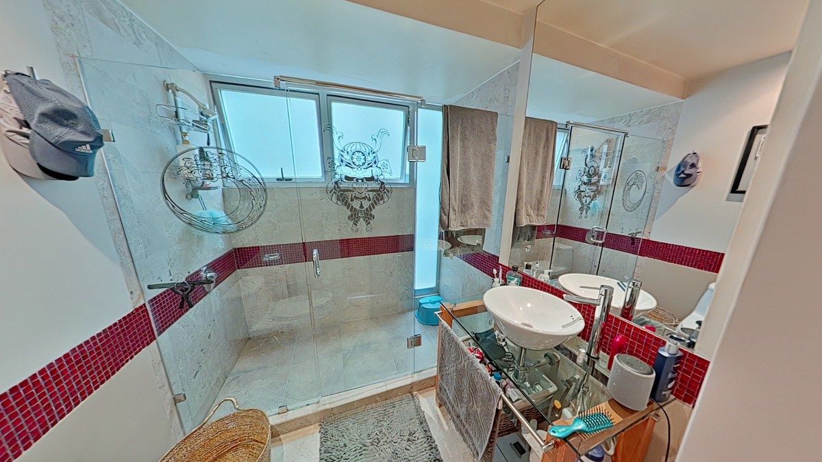 13 de 31: BAÑO RECAMARA PRINCIPAL