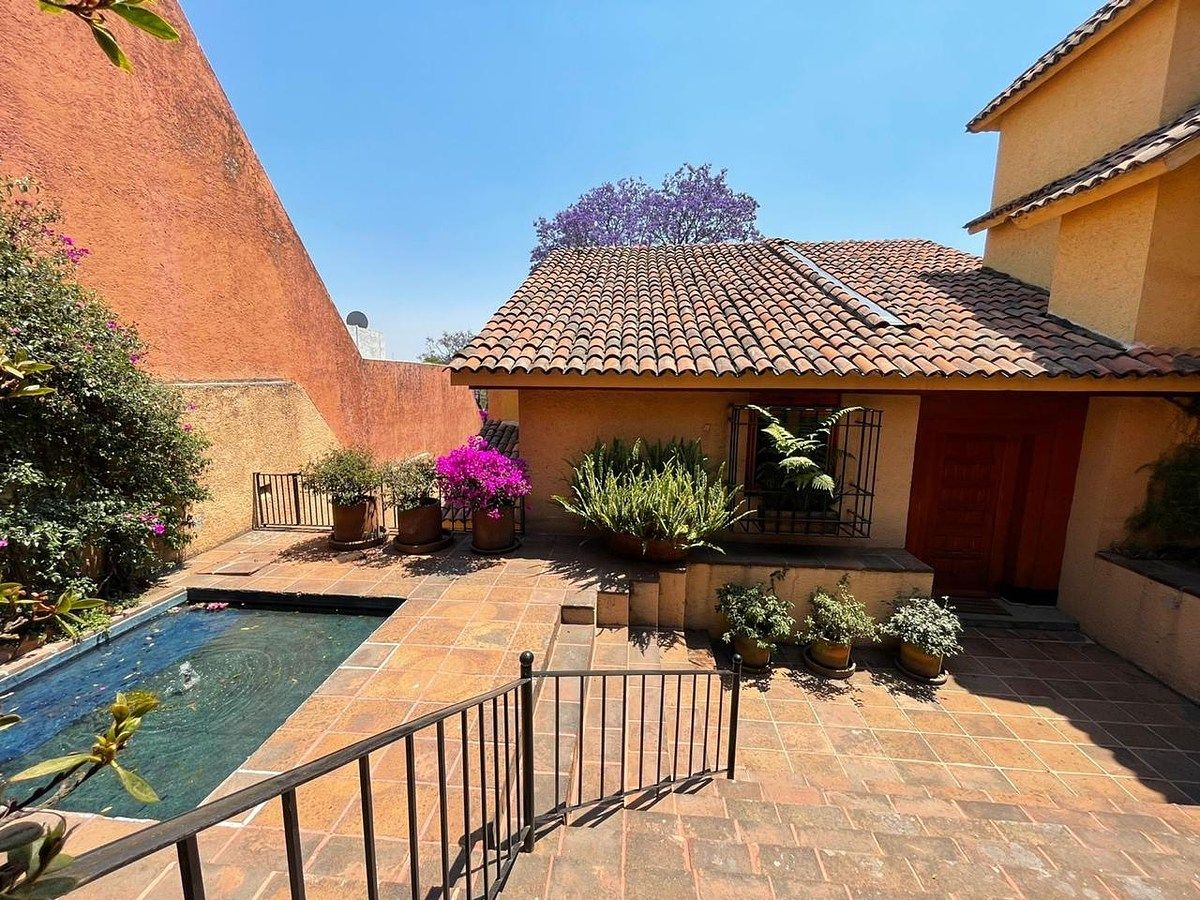 1 de 25: Entrada con fuente