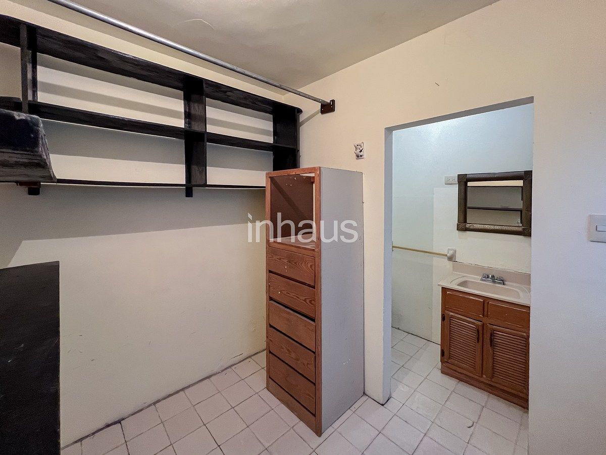 23 de 29: HABITACION EN PATIO