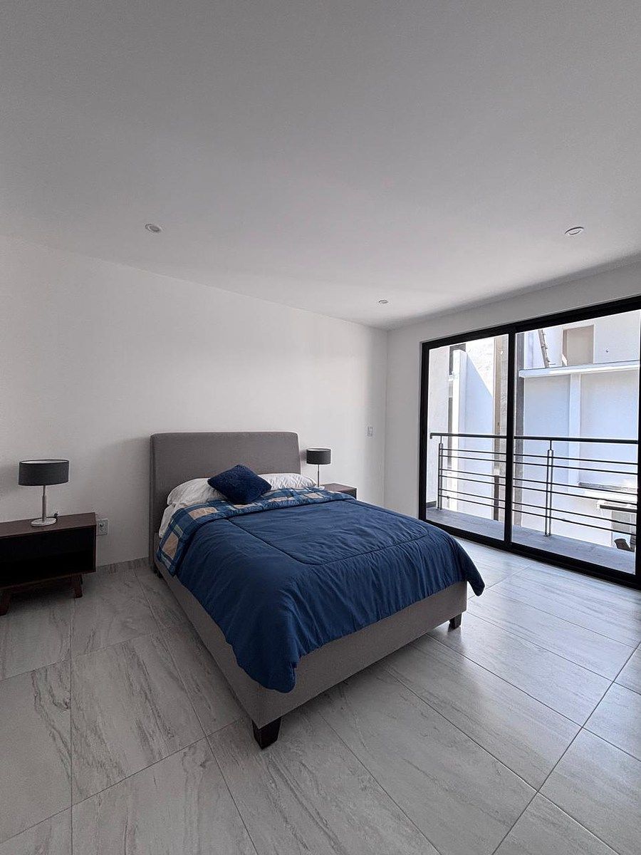 12 of 18: Recámara Secundaria