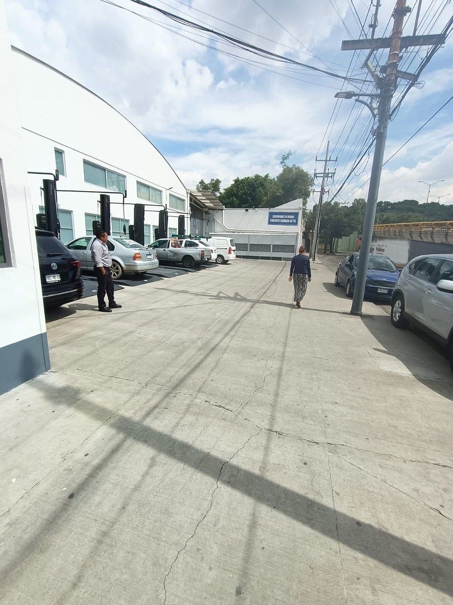 3 de 8