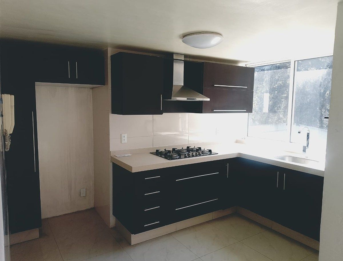 4 of 10: Cocina Integral