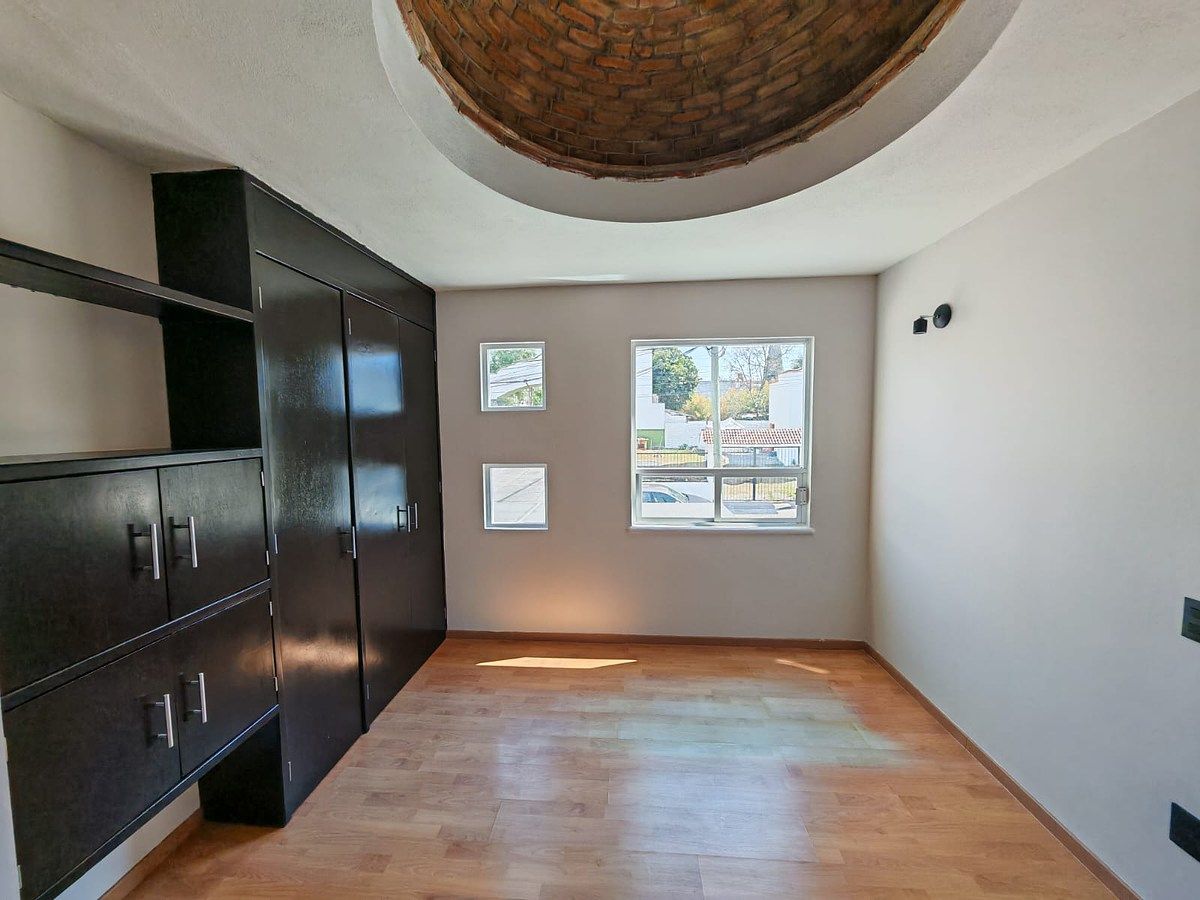 21 de 23: Recamara secundaria