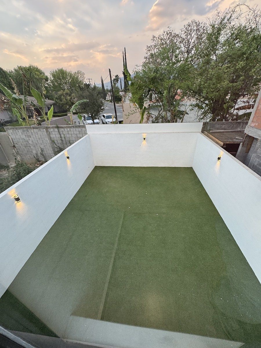 16 de 21: Amplio jardin