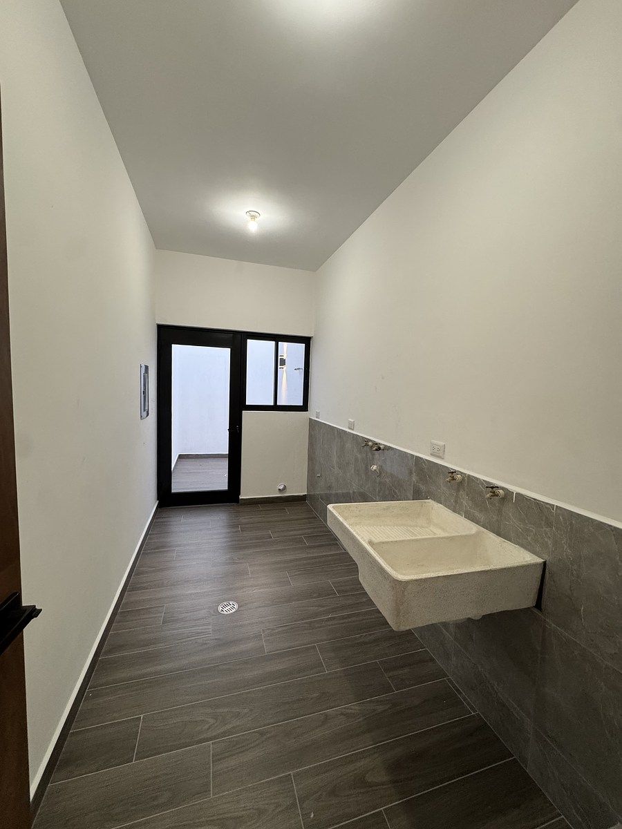 15 de 21: Lavanderia