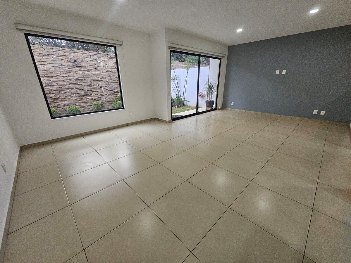 10 de 44: Sala - comedor