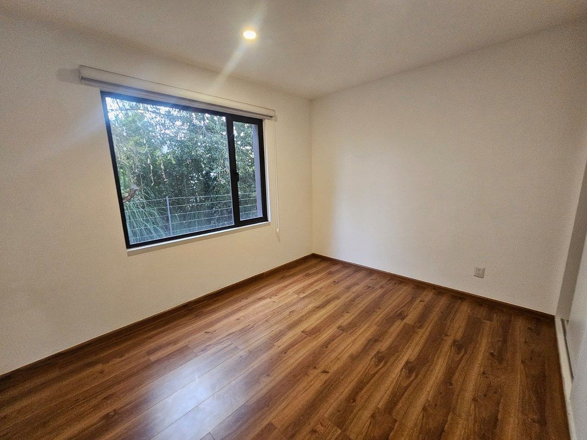 16 de 44: Recámara secundaria 1