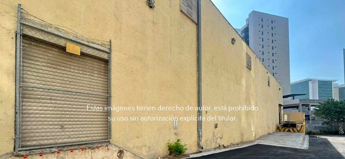 2 de 5: Bodega con Oficinas en Renta en Aarón Sáenz, Monterrey, NL