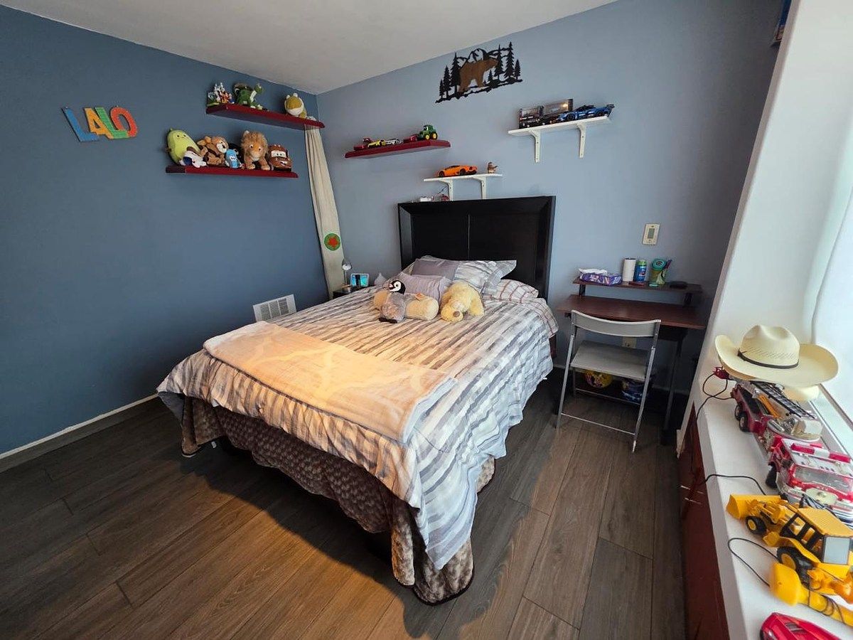 14 de 35: Recámara secundaria 1