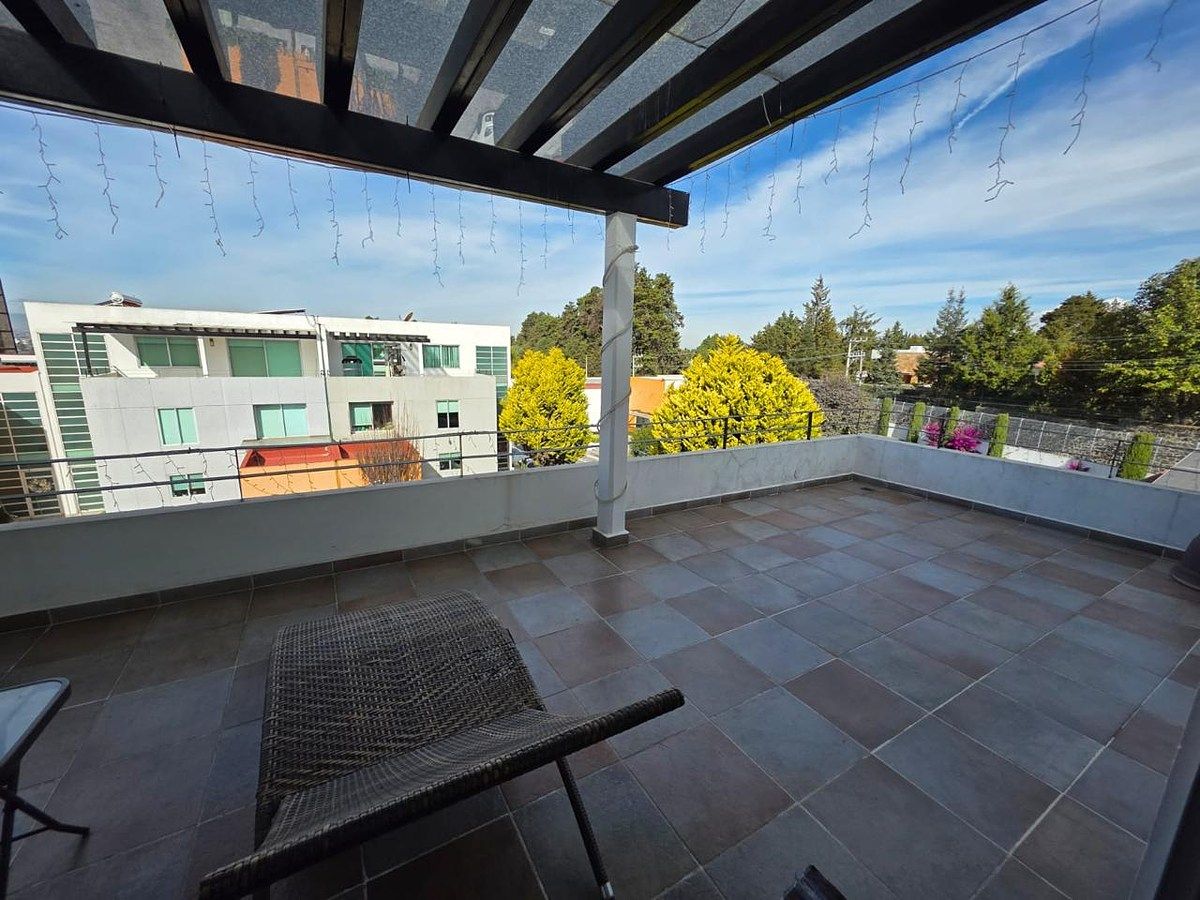 25 de 35: Terraza recámara principal