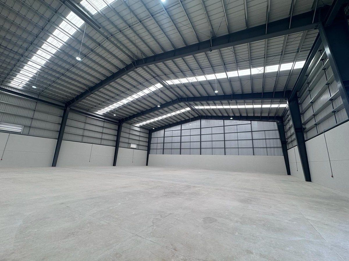 RENTA DE BODEGA DE 1,200 M2 CD INDUSTRIAL CON MULTIPLES ANDENES, foto 1 de 10