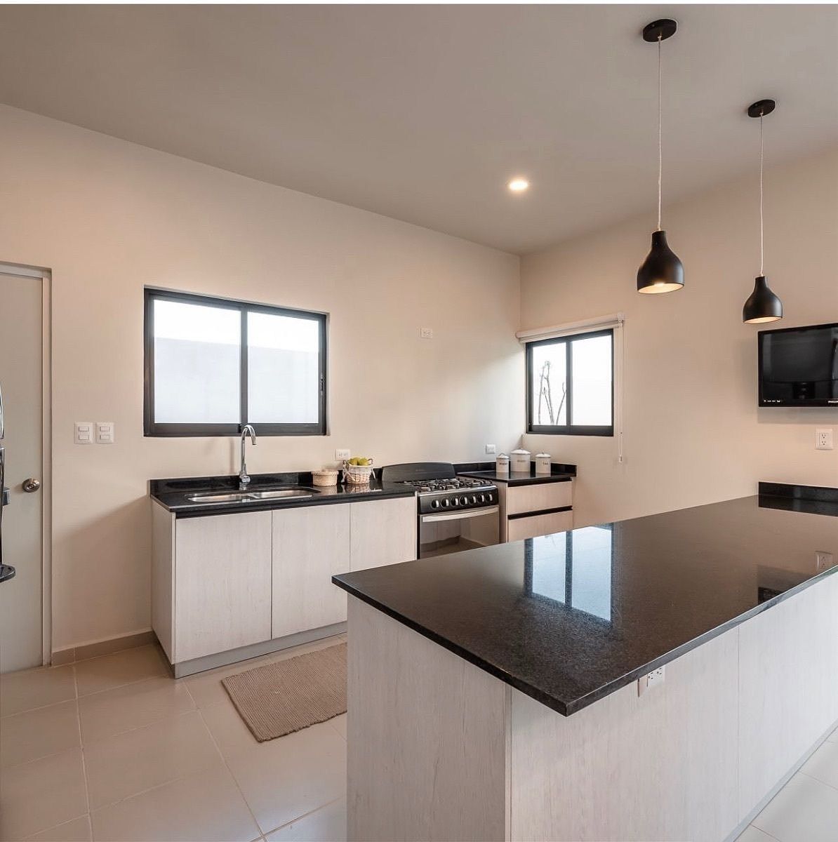 CASA EN VENTA EN PRIVADA DZITYÁ | 3 RECÁMARAS | ALBERCA - foto 4