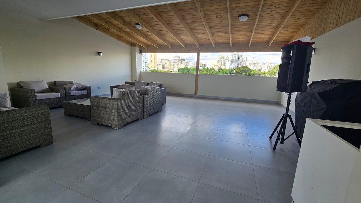 14 de 15: Terraza techada área social