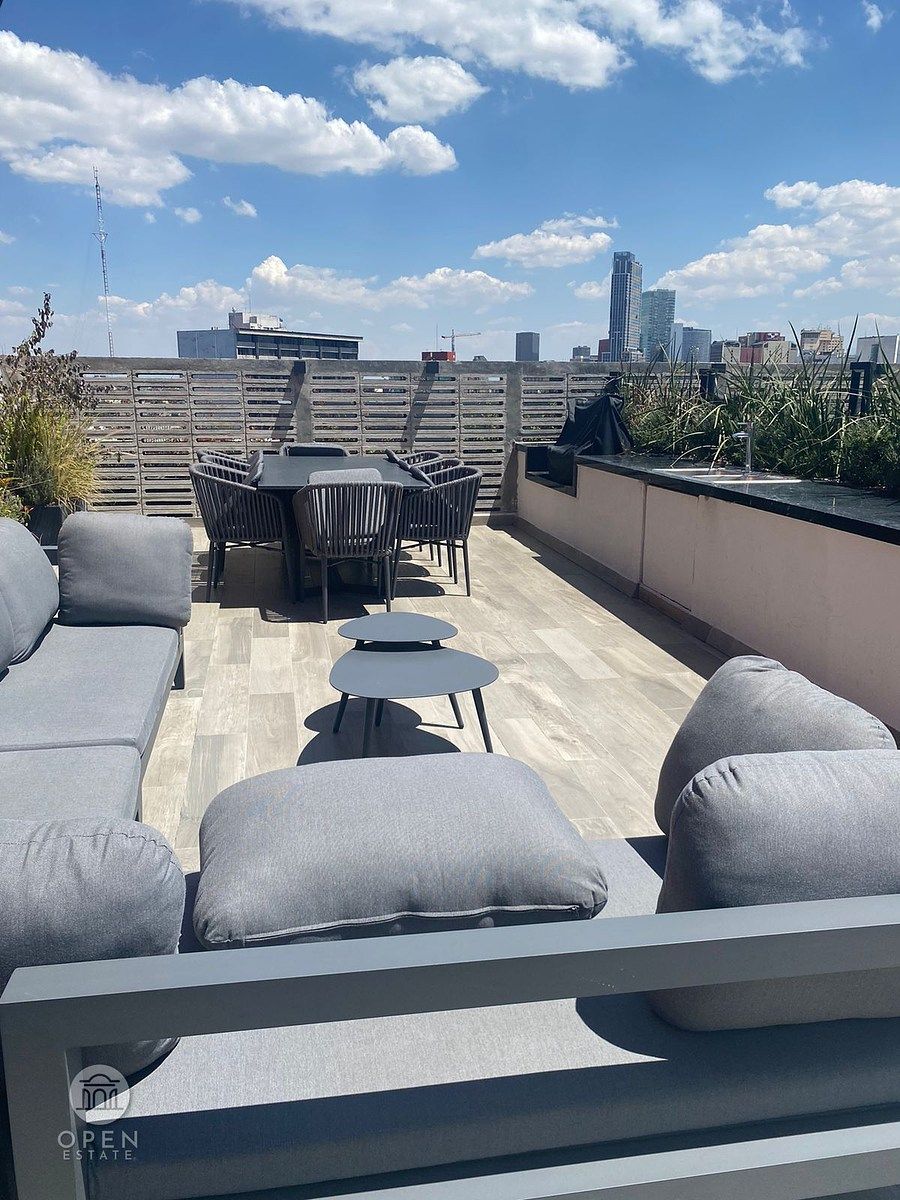 11 of 20: Roof garden