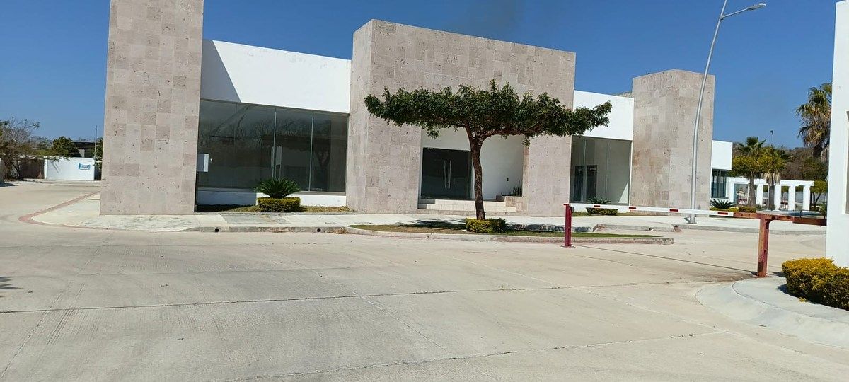 15 de 26: salon de eventos