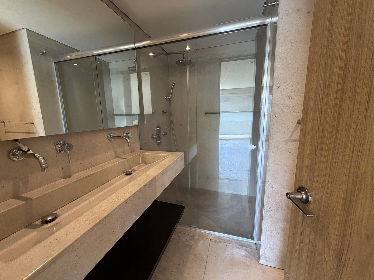 11 de 28: Baño rec principal