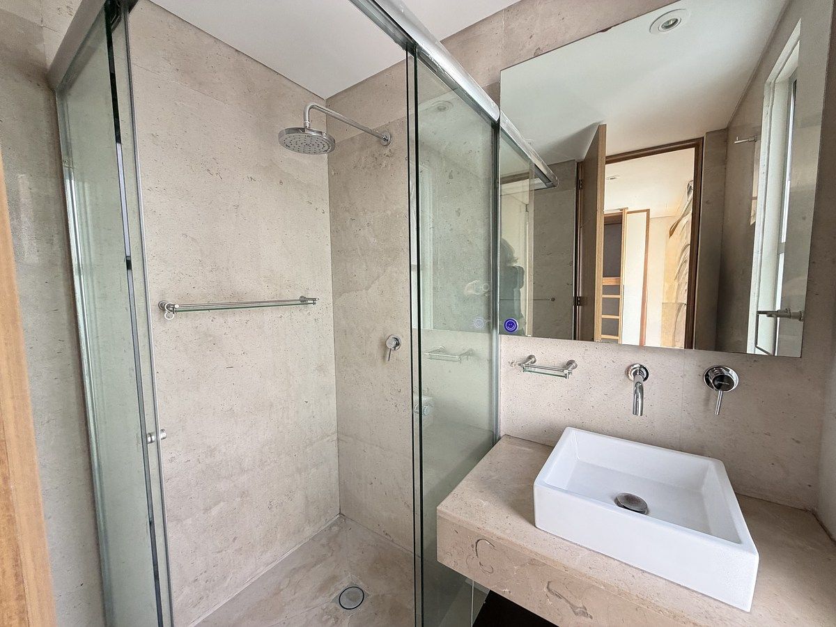 17 de 28: Baño rec secundaria