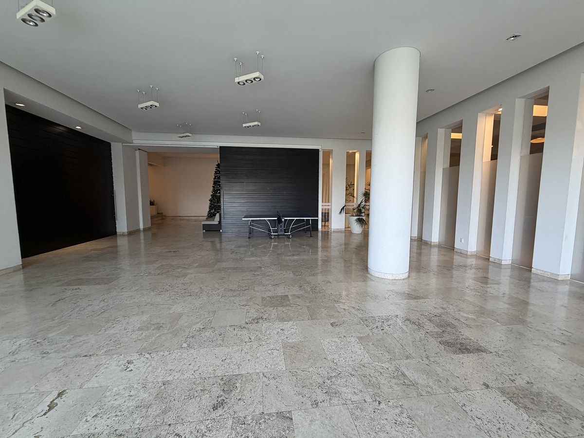 26 de 28: Salón de fiestas